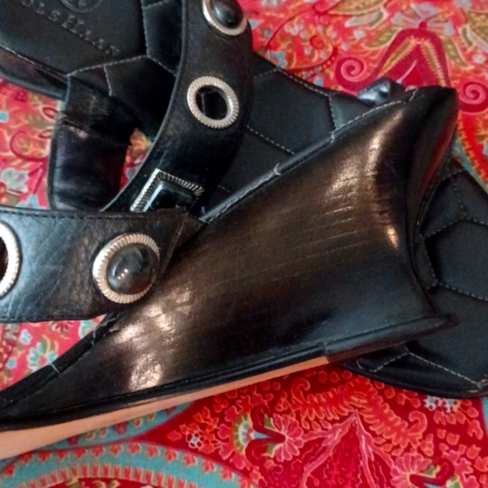COLE HAAN sandals kitten black silver stone wedge shoes - 7.5